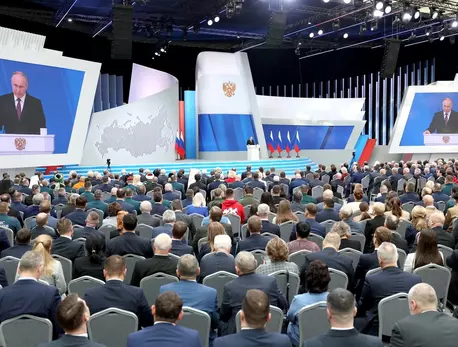 О чем говорил Путин в послании Федеральному собранию : ЗакС.Ру : Статьи