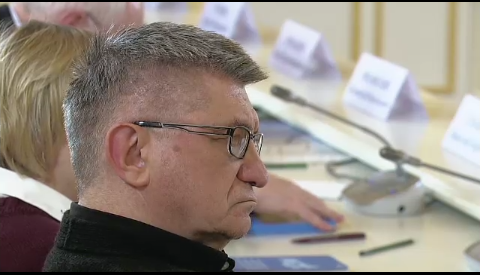 Сокуров сетует на нехватку активных петербуржцев для защиты памятников культуры фото ЗакС политика Сокуров сетует на нехватку активных петербуржцев для защиты памятников культуры