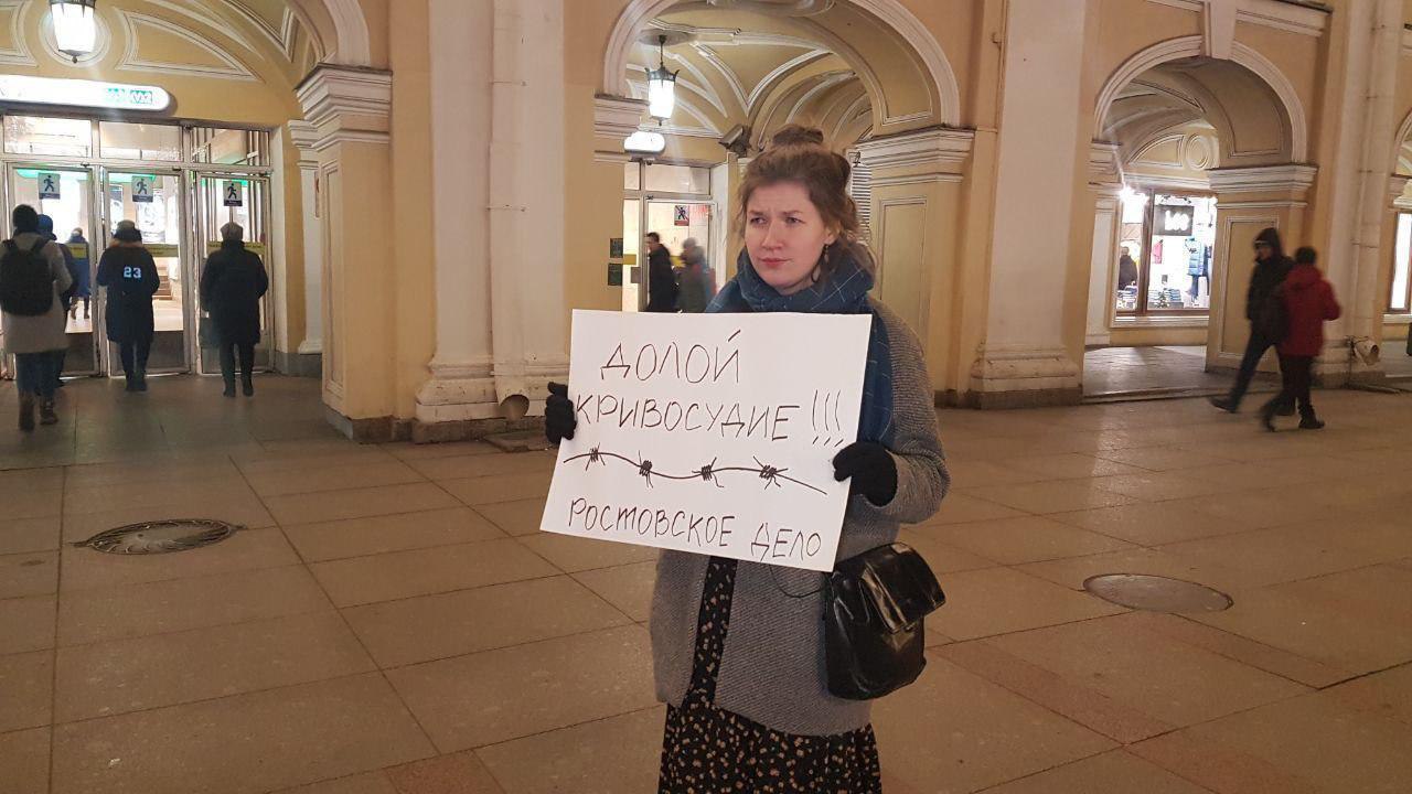 Коренной житель петербурга. Типичная петербурженка. Типичный петербуржец. Современный петербуржец. Типичный питерец.