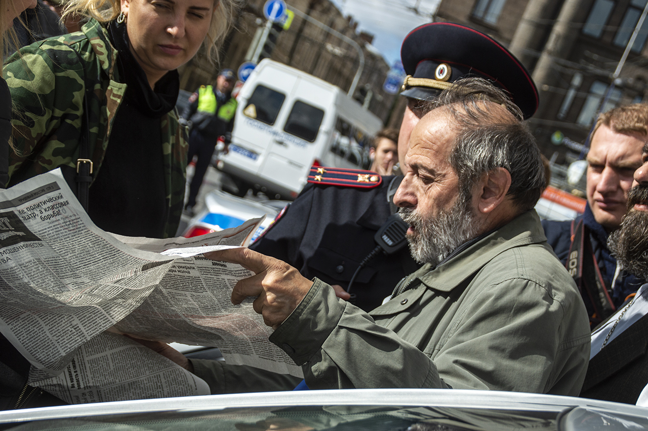 Вишневский подал в полицию заявление о клевете фото ЗакС политика Вишневский подал в полицию заявление о клевете
