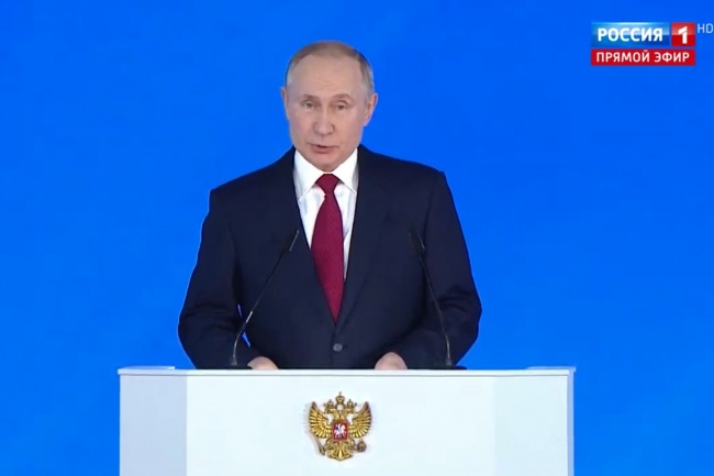 Путин поведал о том, что власти сделали для повышения уровня жизни семей фото ЗакС политика Путин поведал о том, что власти сделали для повышения уровня жизни семей