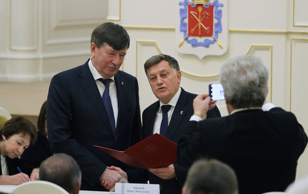 IMG_0196.JPG (273 KB)