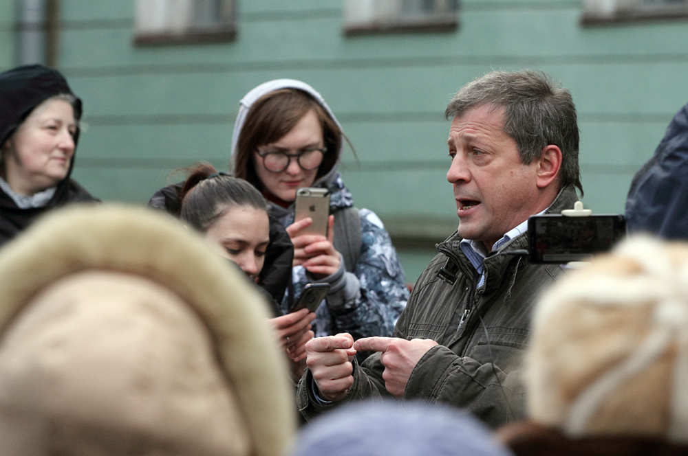 IMG_0601.JPG (290 KB)