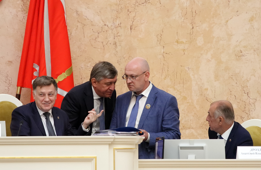 IMG_9435.JPG (302 KB)