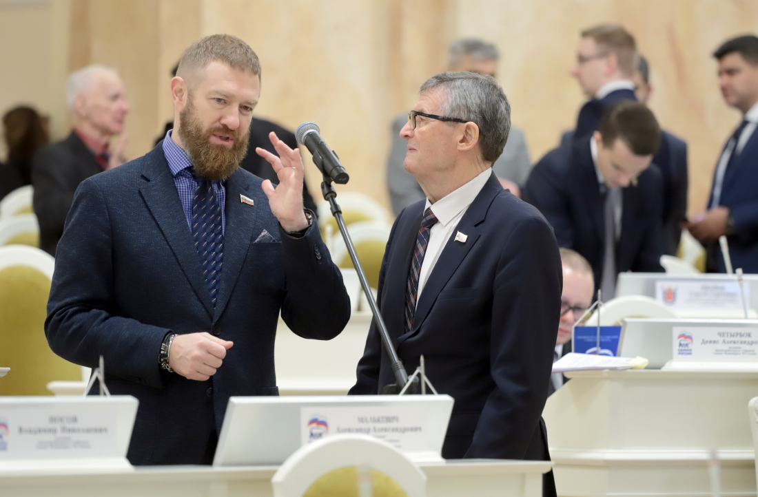 IMG_3499.JPG (296 KB)