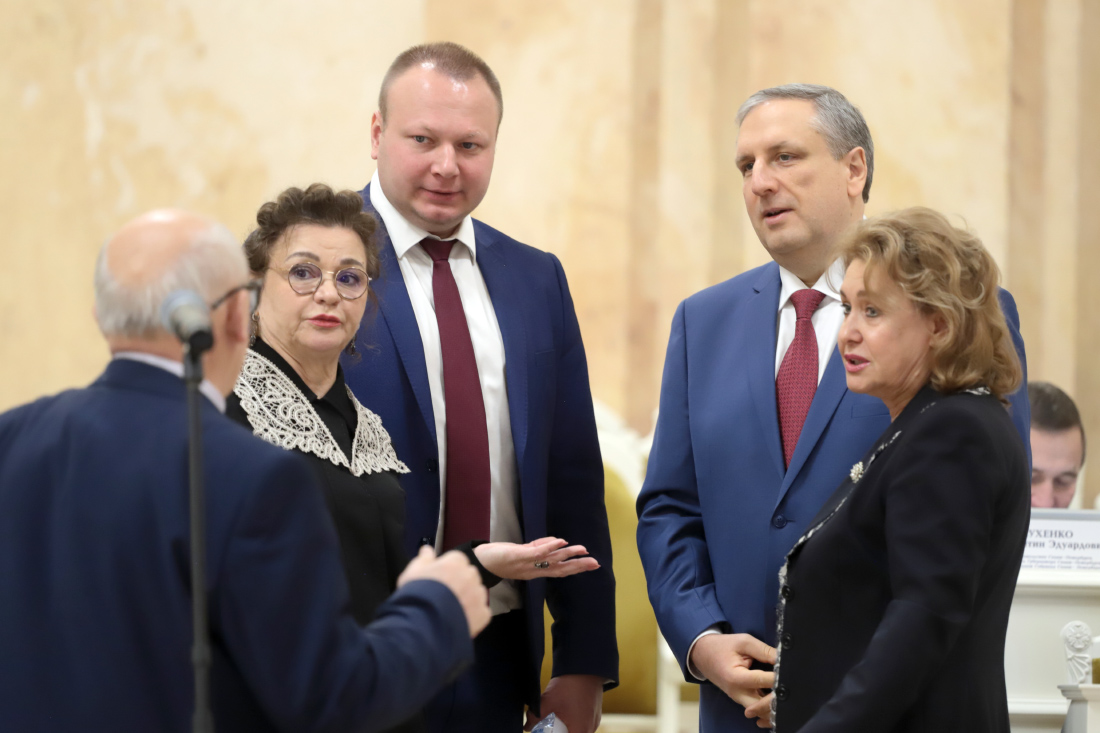 IMG_3548.JPG (279 KB)