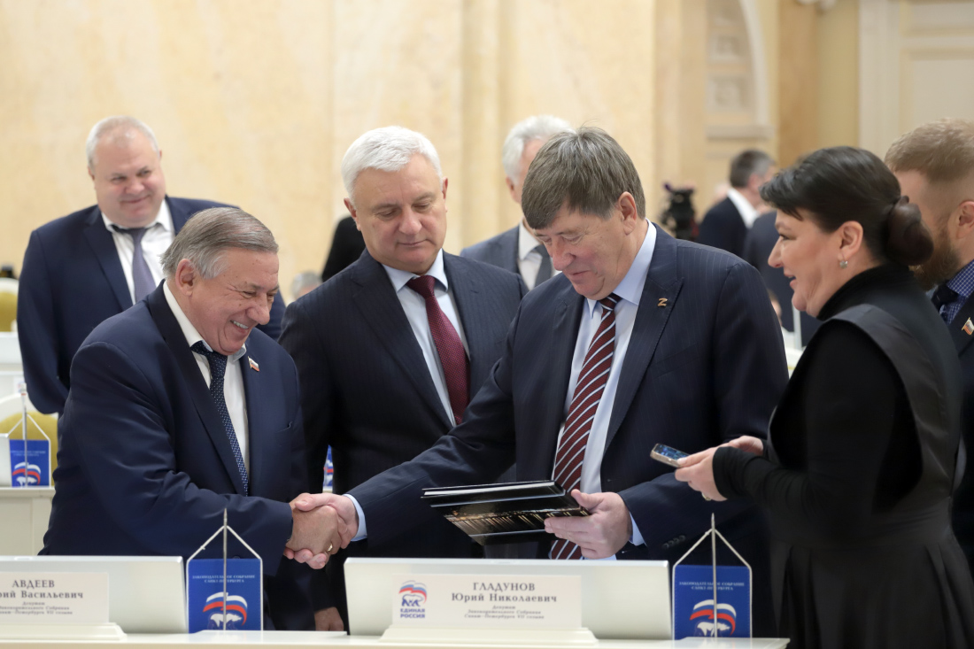 IMG_3553.JPG (310 KB)