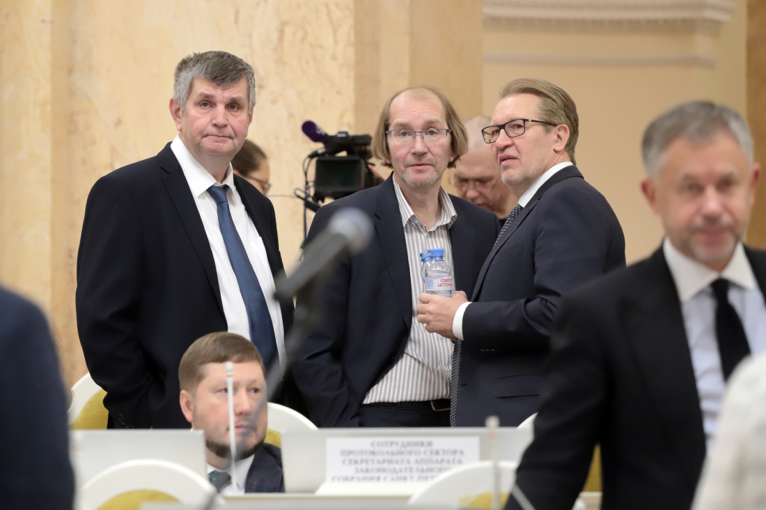 IMG_3569.JPG (291 KB)