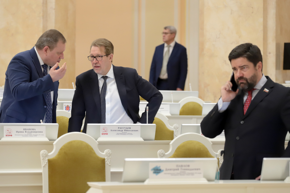 IMG_3695.JPG (269 KB)