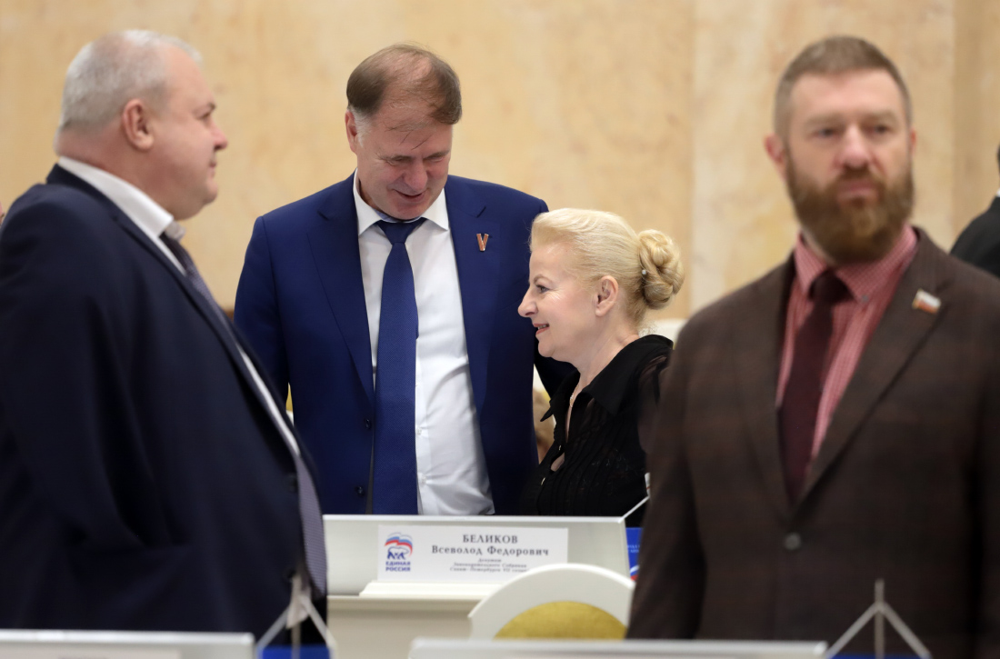 IMG_3699.JPG (256 KB)