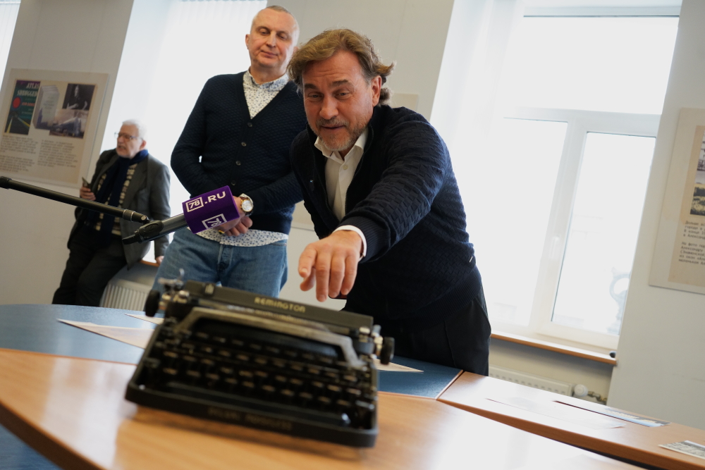 KL_09337.JPG (747 KB)