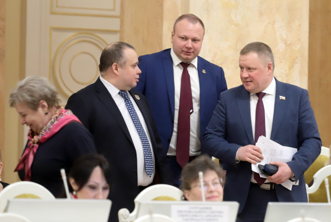 IMG_4620.JPG (325 KB)