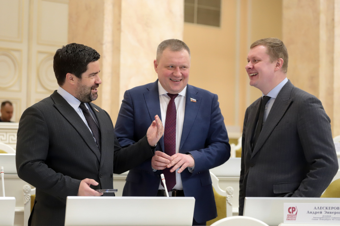 IMG_4649.JPG (307 KB)