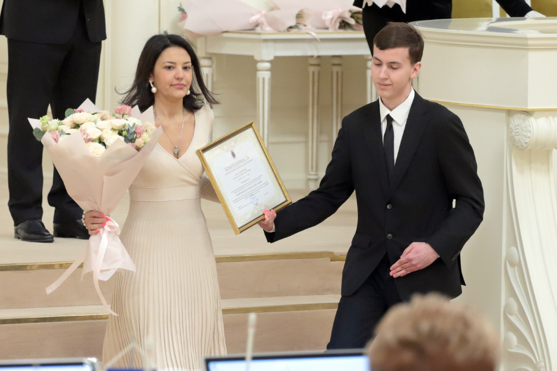 IMG_4736.JPG (343 KB)