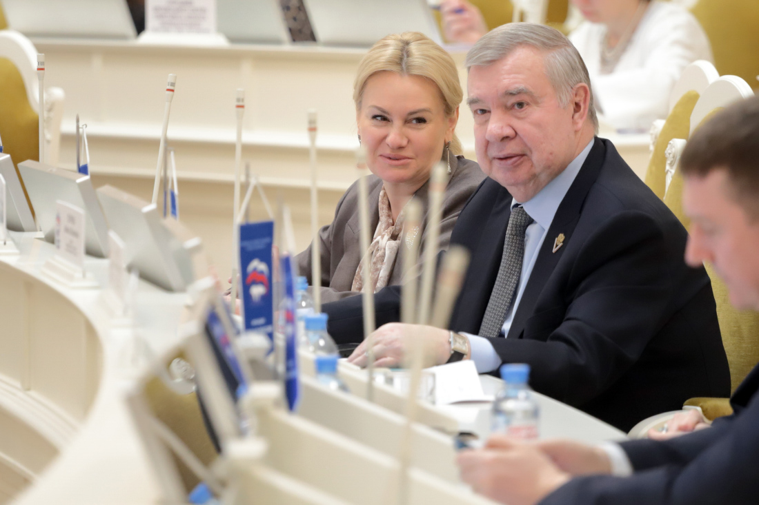 IMG_5634.JPG (304 KB)