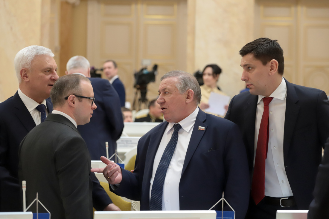 IMG_5870.JPG (277 KB)