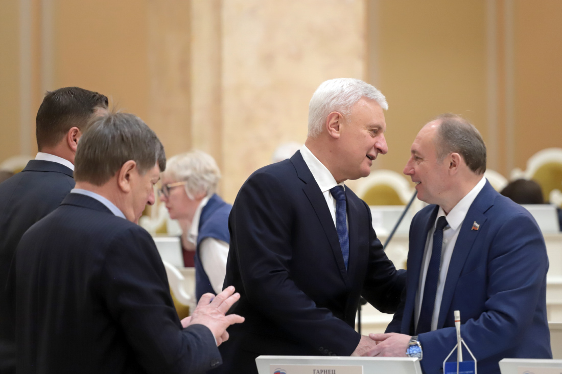 IMG_5896.JPG (275 KB)