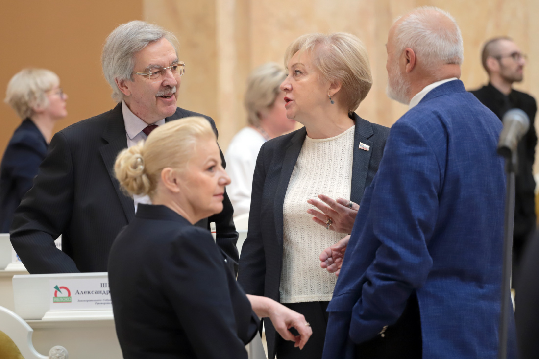 IMG_5984.JPG (309 KB)