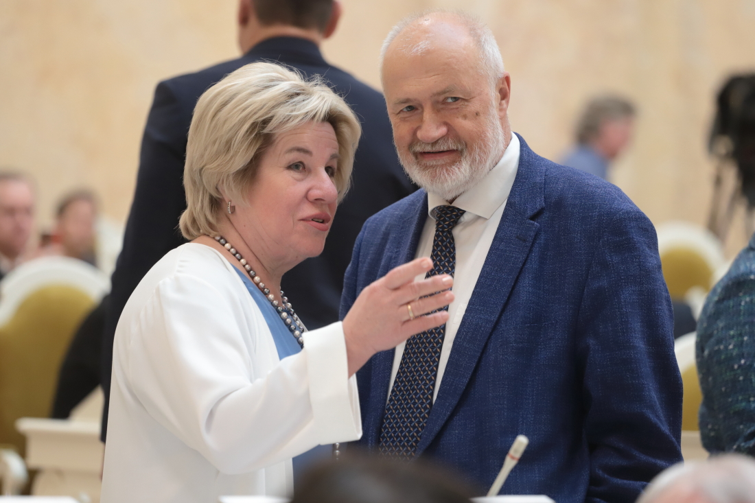 IMG_6003.JPG (916 KB)