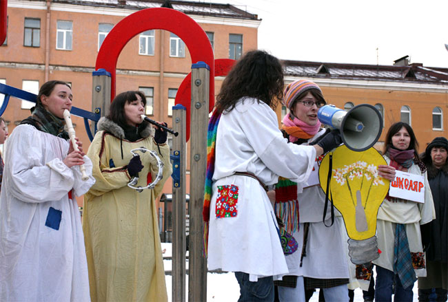 Театрализованная акция студентов Европейского университета