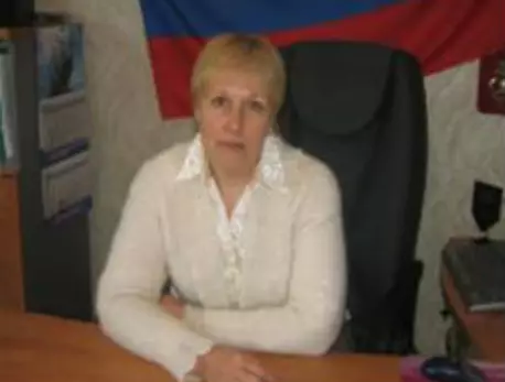 Глава МО Парголово, вышедшая из ЕР: "Что же у нас в ЗакСе делается-то?! Междусобойчики пришли устраивать или работать?" : ЗакС.Ру : Статьи