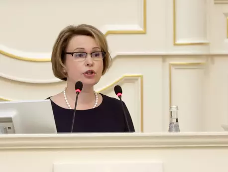 Спасительница от интернета в Мариинском дворце : ЗакС.Ру : Статьи