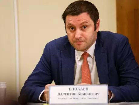 Глава комтранса послушал противников платной парковки в Адмиралтейском районе : ЗакС.Ру : Статьи