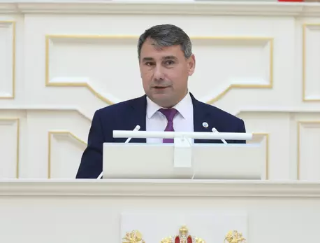 Представители непарламентских партий порассуждали в ЗакСе о технопарках и ЗОЖ : ЗакС.Ру : Статьи