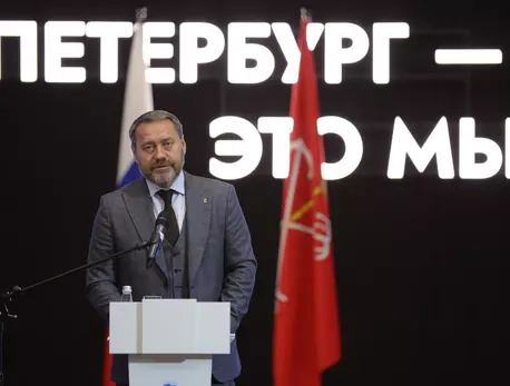 Между Исаакиевской и Конногвардейским: Бельский избран главой ЕР в Петербурге : ЗакС.Ру : Статьи