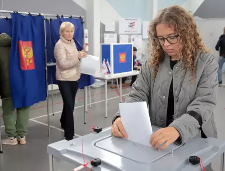 Выборы — 2026: день первый : ЗакС.Ру : Статьи