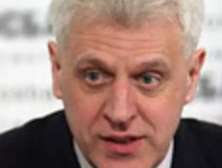 "Это фарс, и другим словом обозвать то, что происходит, нельзя" – ректор "Гидромета" Лев Карлин о результатах ЕГЭ : ЗакС.Ру : Статьи