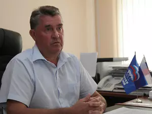 фото ЗакС политика Единоросса Гребенева переизбрали главой муниципального совета города Пушкин