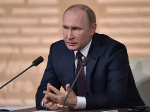 фото ЗакС политика Путин согласился провести голосование по поправкам в Конституцию 22 апреля