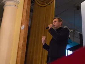 фото ЗакС политика В столичном отделе полиции начинается суд над Навальным