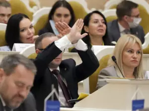 фото ЗакС политика Петербуржцев начнут пускать на заседания ЗакСа по предварительной записи