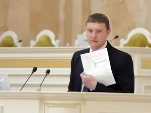 фото ЗакС Депутат Цивилёв предложил устроить "переэкзаменовку" для наиболее проштрафившихся водителей фото ЗакС политика Депутат Цивилёв предложил устроить "переэкзаменовку" для наиболее проштрафившихся водителей