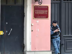 фото ЗакС политика Суд в Петербурге оправдал бывшего полицейского по делу о превышении полномочий