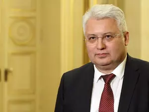 фото ЗакС Вице-губернатор Петербурга Эргашев стал почетным профессором фото ЗакС политика Вице-губернатор Петербурга Эргашев стал почетным профессором