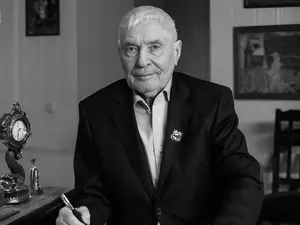 фото ЗакС Беглов выразил скорбь в связи со смертью экс-главы Ленгорисполкома Ходырева фото ЗакС политика Беглов выразил скорбь в связи со смертью экс-главы Ленгорисполкома Ходырева