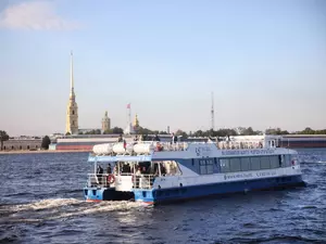 фото ЗакС Первый катамаран проекта "Соммерс" вышел на маршрут фото ЗакС политика Первый катамаран проекта "Соммерс" вышел на маршрут