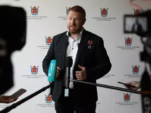фото ЗакС Малькевич дебютировал на трибуне парламента с выступлением о правилах выгула собак фото ЗакС политика Малькевич дебютировал на трибуне парламента с выступлением о правилах выгула собак