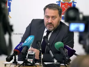 фото ЗакС Бельский высказался о "квадроберах" фото ЗакС политика Бельский высказался о "квадроберах"