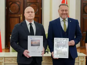 фото ЗакС "Почта России" выпустила памятную открытку к 30-летию ЗакСа Петербурга фото ЗакС политика "Почта России" выпустила памятную открытку к 30-летию ЗакСа Петербурга