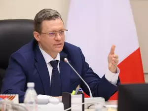 фото ЗакС Филимонов уволил главу села Нюксеница из-за видео ее дочери фото ЗакС политика Филимонов уволил главу села Нюксеница из-за видео ее дочери