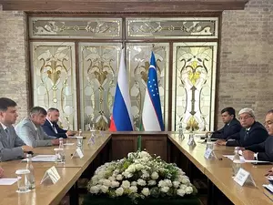 фото ЗакС Делегация Петербурга во главе с Линченко прибыла в Самарканд фото ЗакС политика Делегация Петербурга во главе с Линченко прибыла в Самарканд