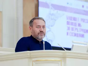 Бельский объяснил революцию отсутствием работы с молодежью