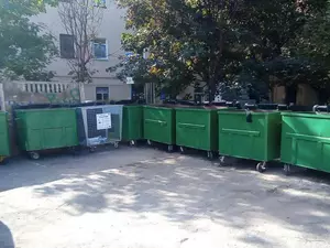 В Петербурге планируют ужесточить правила сброса отходов в контейнеры для ТКО