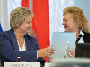 ������ ��������� ������ �������� ����� ���������� � ������������� �����