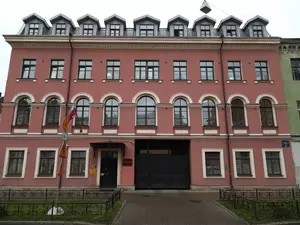 ��������� ���� � �������� �� �������� ������ ��������� � ����