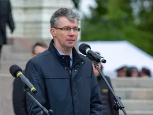 ������ �������� �������������� ������ ����� �������� � �������